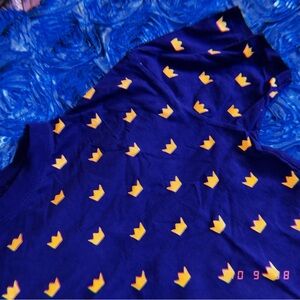Blue with Yellow Crown Pattern - M Tee Shirt